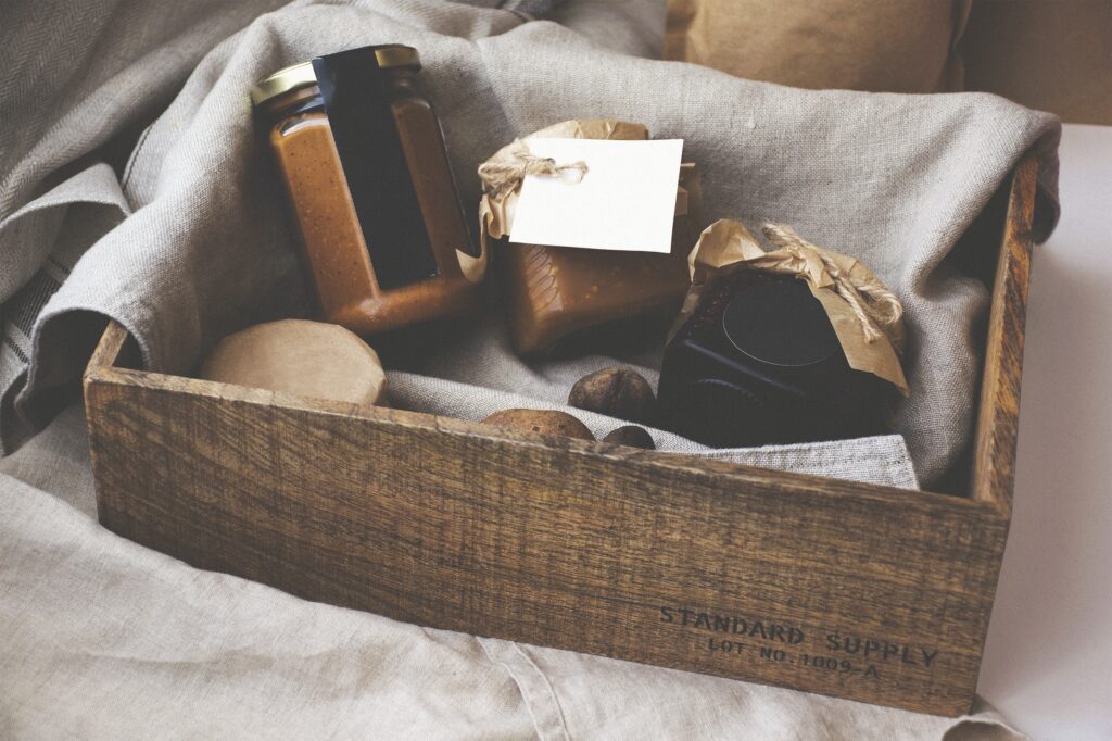 Gift hampers box adalah pilihan hadiah yang populer dan serbaguna