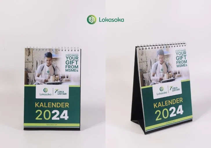 Cetak desain kalender yang menarik di Lokasoka untuk membuat klien bisnis Anda terkesan
