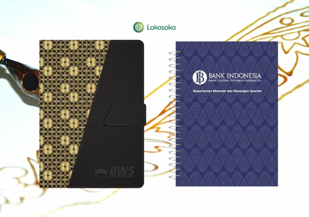 Notebook mix batik menjadi souvenir andalan dari Lokasoka untuk kebutuhan bisnis