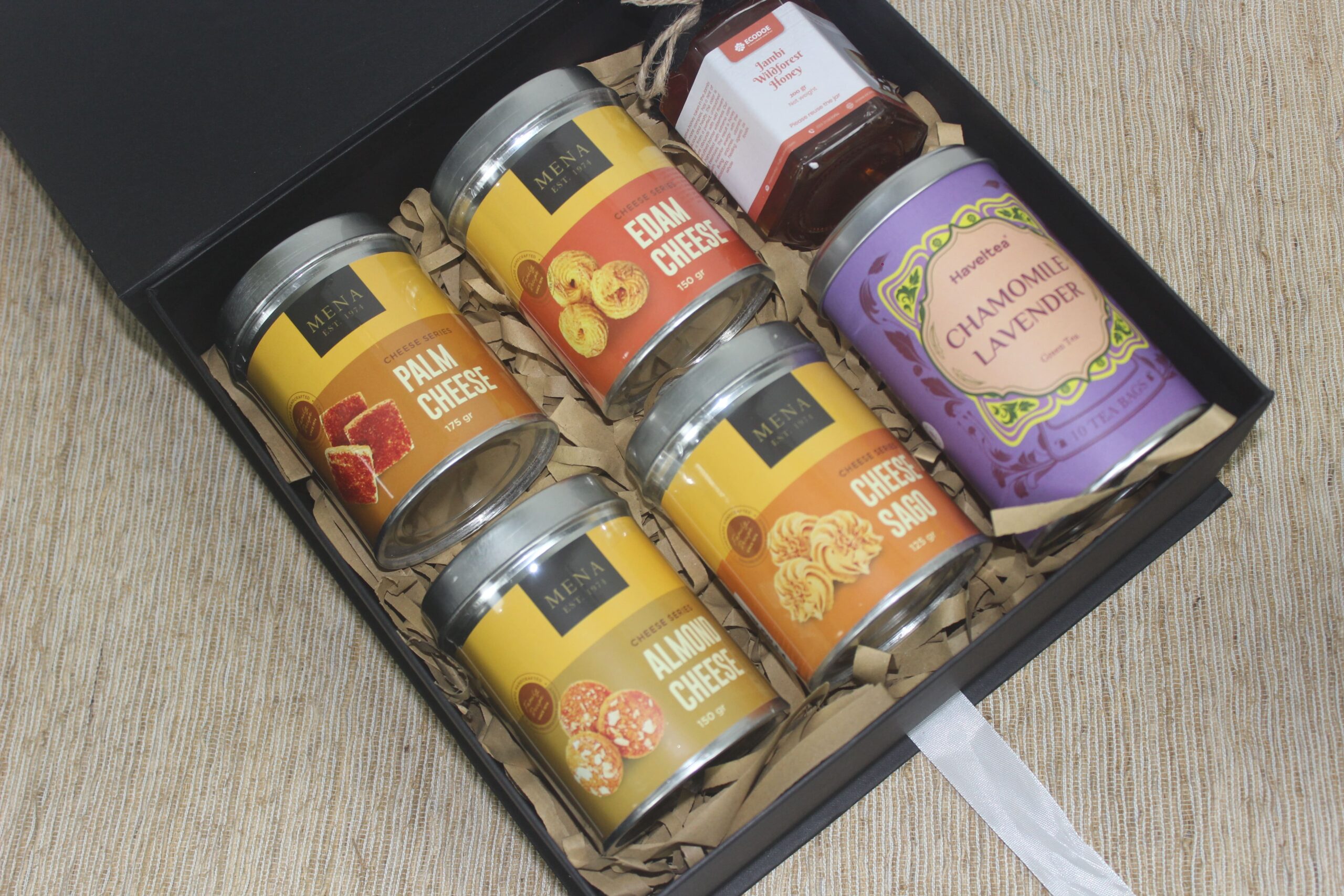 Mengapa Kue Tradisional Kini Jadi Opsi untuk Corporate Hampers Natal?