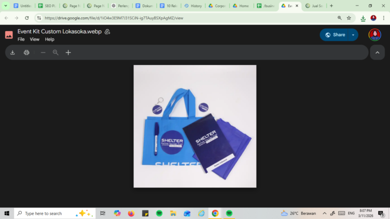 Perlengkapan sekolah