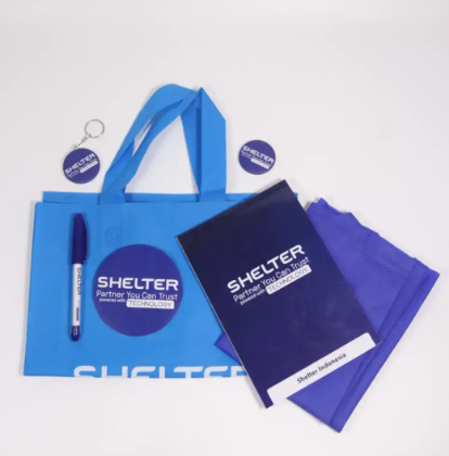 Perlengkapan sekolah