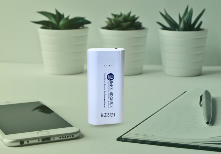 Souvenir Pameran Berbasis Teknologi: Inovasi Gadget Custom untuk Booth Pameran yang Unik & Kekinian