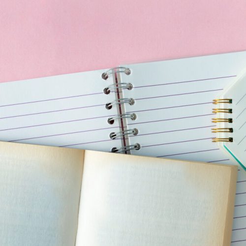 6 Ide Custom Notebook Eksklusif sebagai Hadiah Natal