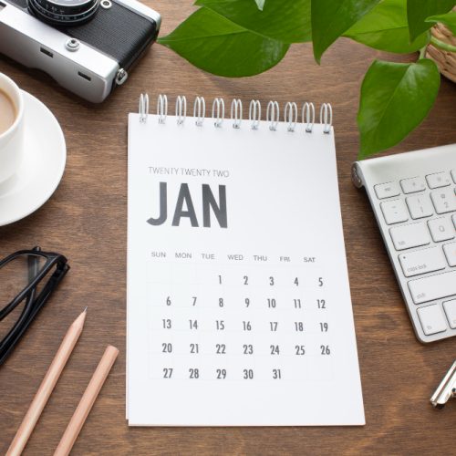 Kalender dinding custom