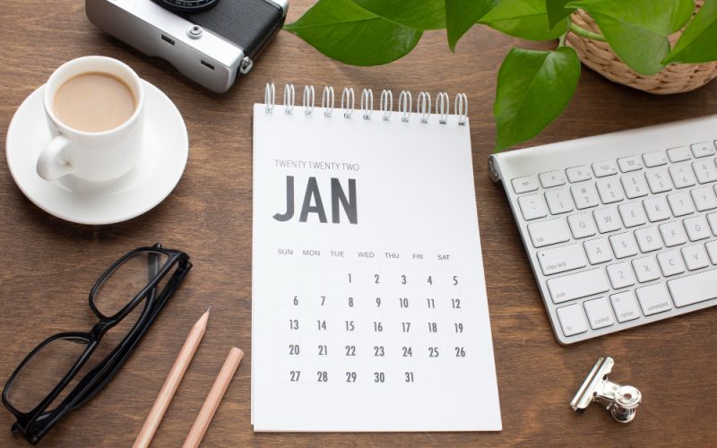 Kalender dinding custom