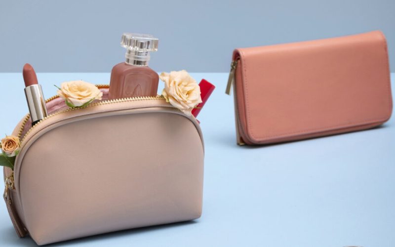 9 Jenis Corporate Gift Pouch Terbaik di Lokasoka