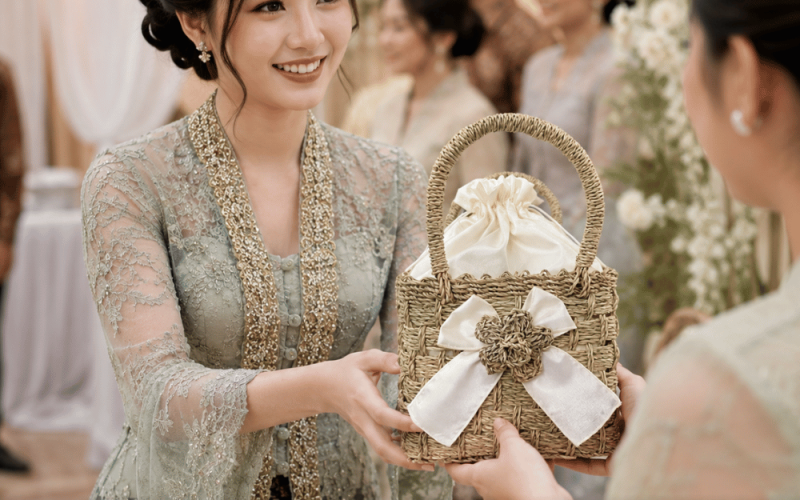 Custom Souvenir Wedding di Lokasoka