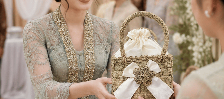 Custom Souvenir Wedding di Lokasoka