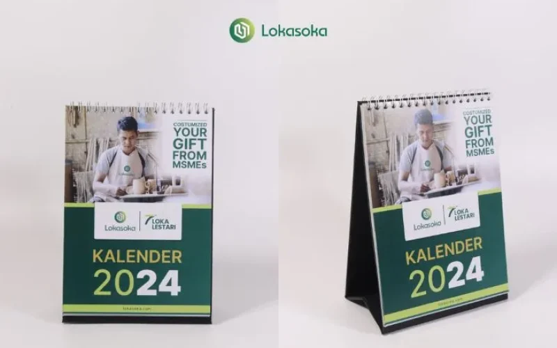 Cetak desain kalender yang menarik di Lokasoka untuk membuat klien bisnis Anda terkesan
