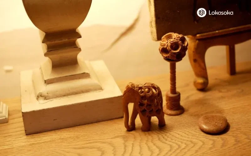 7 Manfaat Hiasan Meja Kantor yang Jarang Diketahui