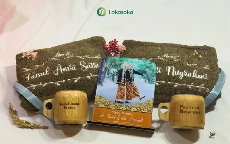 Pilihlah souvenir pernikahan yang sedang trend dari Lokasoka sebagai hadiah berkesan
