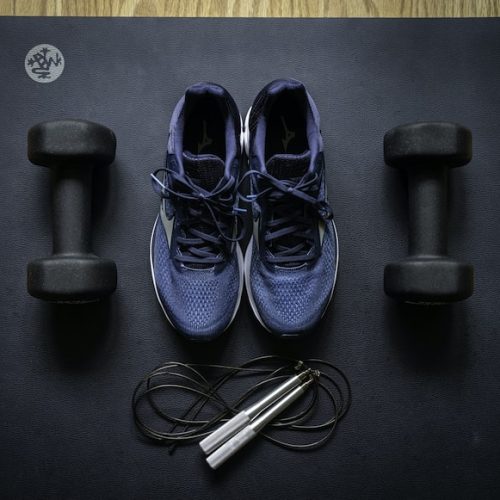 25 Rekomendasi Perlengkapan Olahraga Ala Gym di Rumah