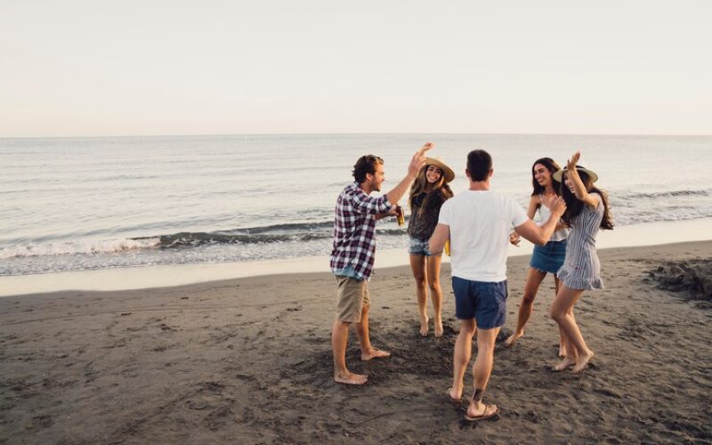 Punya Banyak Manfaat, Ini Dia 5 Alasan Kenapa Harus Family Gathering!