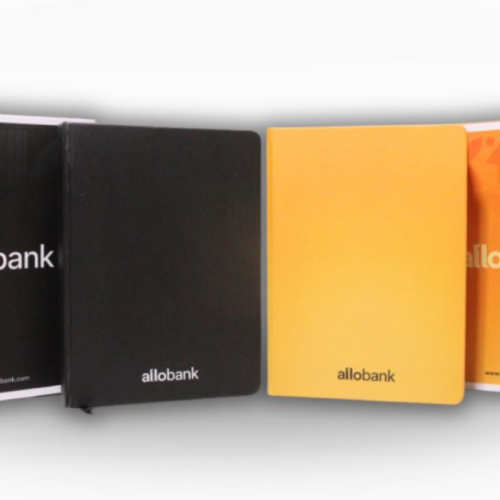 Notebook Custom Hardcover vs Softcover: Mana yang Lebih Baik untuk Souvenir Perusahaan?