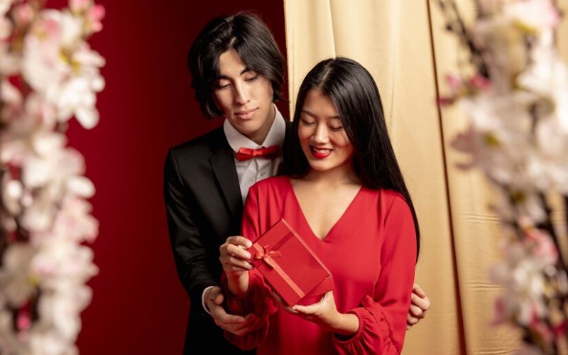 10 Ide Hampers Imlek Untuk Pasangan yang Romantis dan Bermakna
